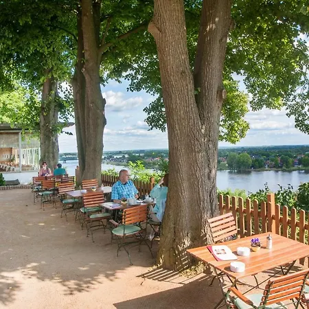 Bellevue Gæstehus 3*